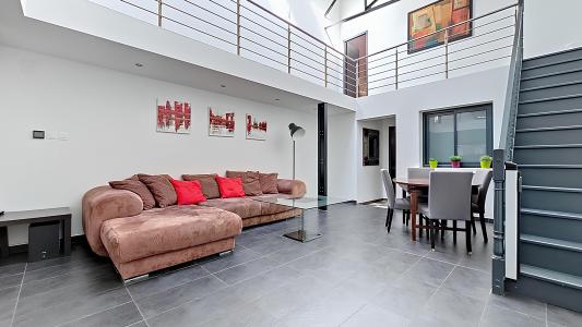 Acheter Appartement Venissieux 369000 euros
