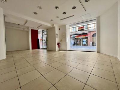 For rent Montauban 200 m2 Tarn et garonne (82000) photo 0