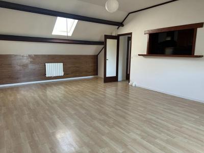 For rent Chilly-mazarin 3 rooms 76 m2 Essonne (91380) photo 1