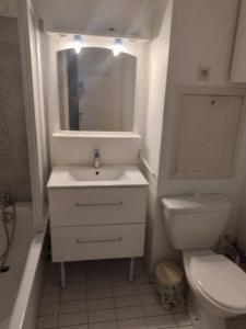 For rent Villeurbanne 2 rooms 52 m2 Rhone (69100) photo 2