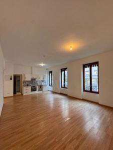 For rent Villeurbanne 4 rooms 79 m2 Rhone (69100) photo 1