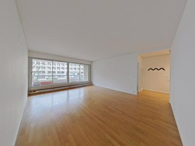 For rent Paris-15eme-arrondissement 4 rooms 94 m2 Paris (75015) photo 2