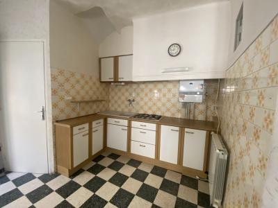 For sale SAINT JULIEN   4 rooms 67 m2 Bouches du Rhone (13012) photo 2