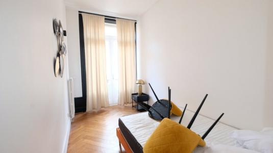 For sale Saint-etienne 4 rooms 83 m2 Loire (42000) photo 4