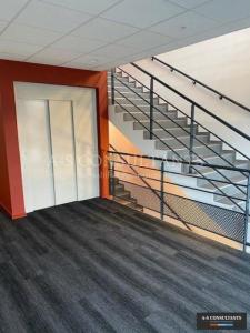 Annonce Location Commerce Challes-les-eaux 73