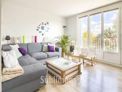 For sale Saint-sebastien-sur-loire 3 rooms 63 m2 Loire atlantique (44230) photo 0