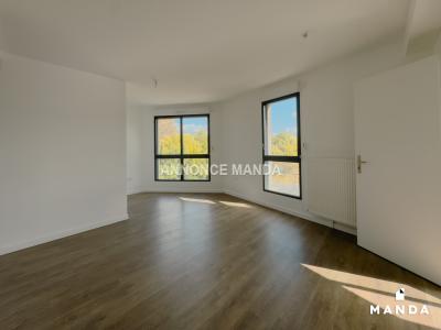 Louer Appartement 53 m2 Pantin