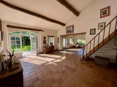 Annonce Vente 10 pices Maison Bernay-saint-martin 17