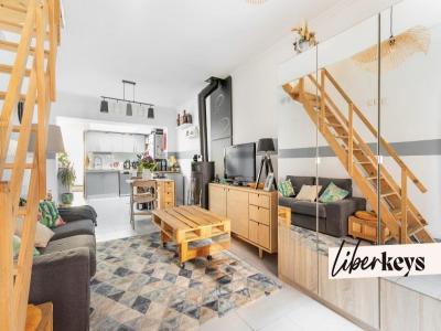 For sale Lille 4 rooms 62 m2 Nord (59000) photo 0