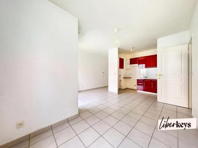 For sale Meyzieu 2 rooms 45 m2 Rhone (69330) photo 1