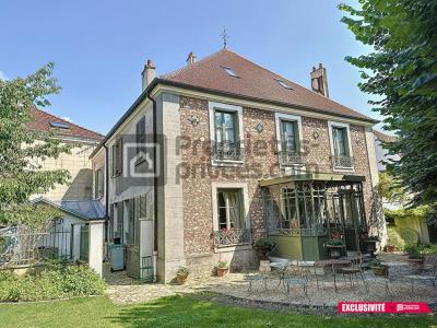 For sale Brie-comte-robert 11 rooms 266 m2 Seine et marne (77170) photo 0