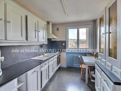 For sale Saint-etienne 3 rooms 70 m2 Loire (42100) photo 2