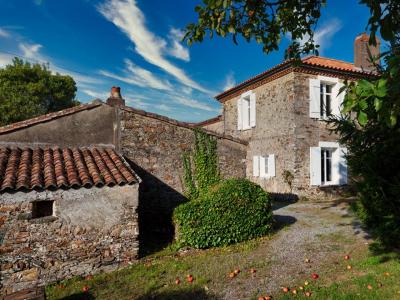 For sale Vertou 6 rooms 104 m2 Loire atlantique (44120) photo 1