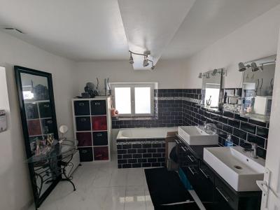 For sale Champrond-en-gatine 7 rooms 205 m2 Eure et loir (28240) photo 3