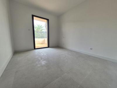 For sale Six-fours-les-plages 3 rooms 65 m2 Var (83140) photo 3