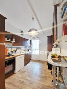For sale Marseille-5eme-arrondissement 4 rooms 82 m2 Bouches du Rhone (13005) photo 4
