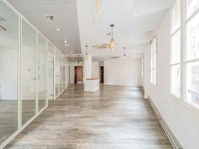 For sale Paris-9eme-arrondissement 11 rooms 839 m2 Paris (75009) photo 0
