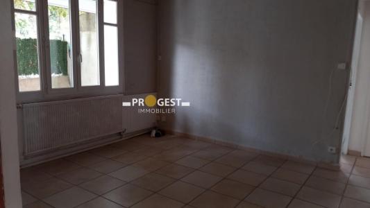 Louer Appartement Saint-savournin 1070 euros