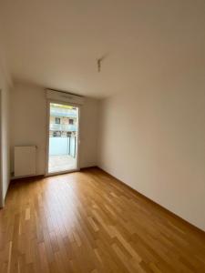 Louer Appartement 95 m2 Paris-16eme-arrondissement