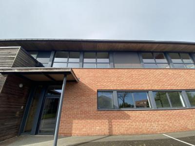 For rent Wambrechies 200 m2 Nord (59118) photo 0