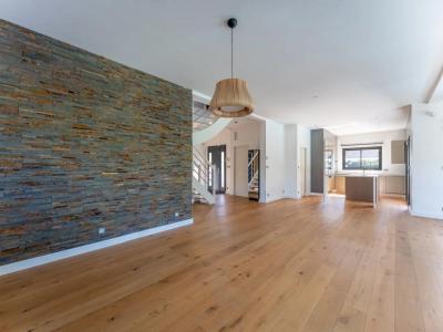 For sale Pessac 7 rooms 180 m2 Gironde (33600) photo 3