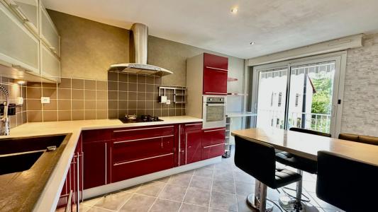 For sale Montbeliard 4 rooms 86 m2 Doubs (25200) photo 4