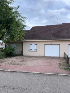 For rent Molinet 4 rooms 82 m2 Allier (03510) photo 0