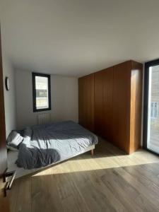 For rent Bordeaux 1 room 14 m2 Gironde (33000) photo 0