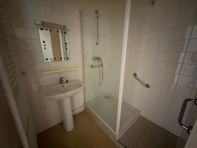 Louer Appartement Chatre 468 euros