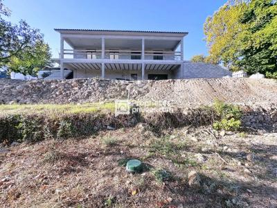 For sale Saint-paul-en-foret 4 rooms 107 m2 Var (83440) photo 0