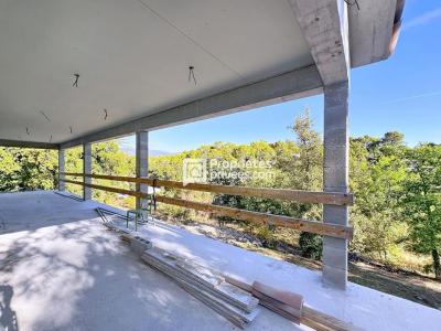 For sale Saint-paul-en-foret 4 rooms 107 m2 Var (83440) photo 1