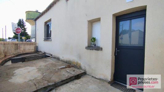 For sale Chateau-renault 3 rooms 65 m2 Indre et loire (37110) photo 1