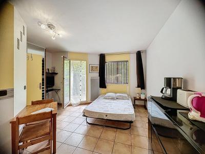 For sale Greoux-les-bains 1 room 18 m2 Alpes de haute provence (04800) photo 0