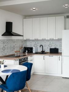 Louer Appartement Marseille-6eme-arrondissement Bouches du Rhone
