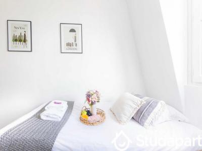 Annonce Location Appartement Paris-8eme-arrondissement 75