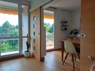 For sale Oullins 5 rooms 83 m2 Rhone (69600) photo 3