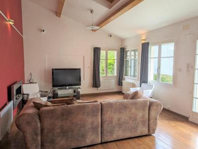 Acheter Maison 101 m2 Saint-jean-d'angely