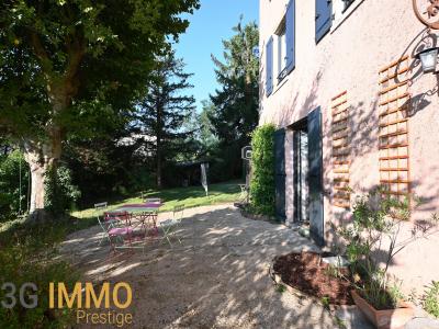 Acheter Maison 284 m2 Brindas