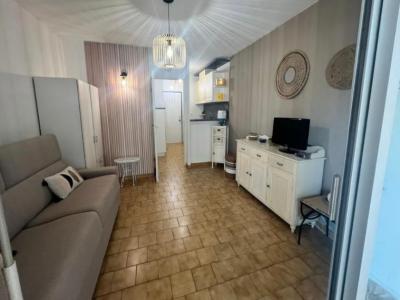 Louer Appartement 32 m2 Ciotat