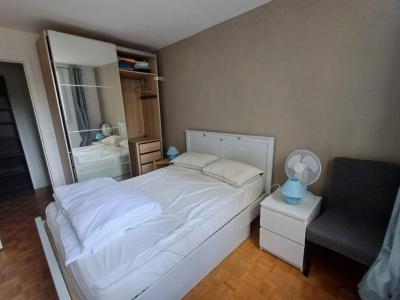 Louer Appartement Paris-12eme-arrondissement 2170 euros