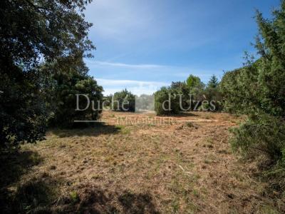 Acheter Terrain 350 m2 Uzes