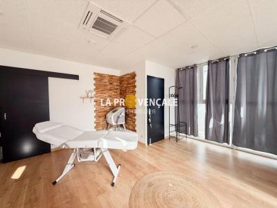 Acheter Commerce 32 m2 Gardanne