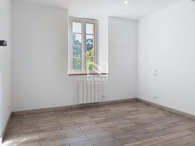 Acheter Appartement Tourrettes 245000 euros