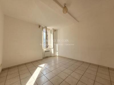 Louer Appartement 24 m2 Muy