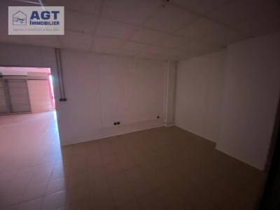 Louer Local commercial Feuquieres 13320 euros