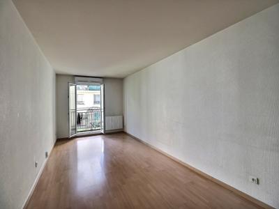 Louer Appartement 25 m2 Paris-11eme-arrondissement