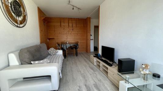 For sale 3 rooms 65 m2 Maine et loire (49300) photo 3