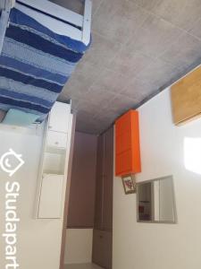 Louer Appartement 12 m2 Marseille-8eme-arrondissement