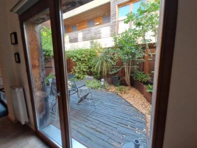 For rent Bordeaux 3 rooms 69 m2 Gironde (33000) photo 1
