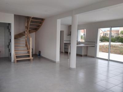 For sale Renaudiere SEVREMOINE 5 rooms 104 m2 Maine et loire (49450) photo 1